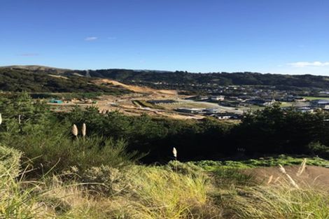 Photo of property in 22 Navigation Drive, Whitby, Porirua, 5024