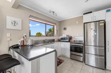 Photo of property in 2 Chester Street, Judea, Tauranga, 3110