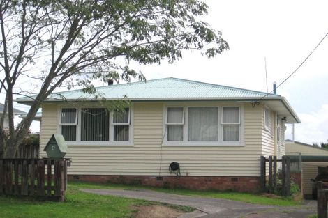 Photo of property in 4 Statesman Street, Henderson, Auckland, 0612