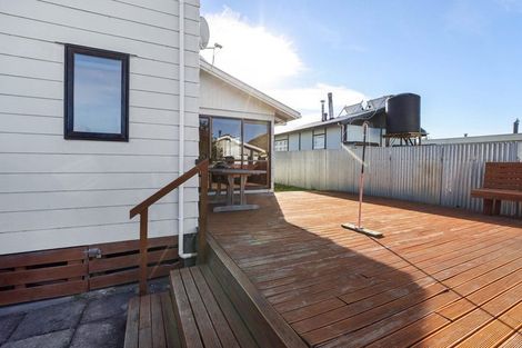 Photo of property in 97 Two Thumbs Street, Ashburton Lakes, Mount Somers, 7771