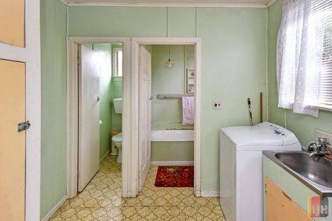 Photo of property in 130 Old Wairoa Road, Papakura, 2110