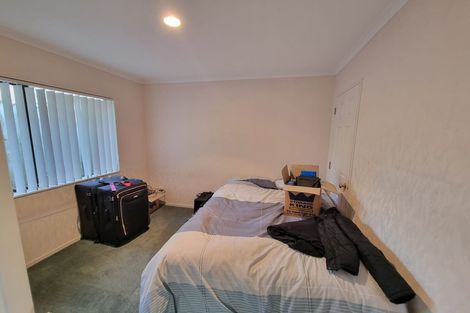 Photo of property in 91 Moyrus Crescent, East Tamaki Heights, Auckland, 2016