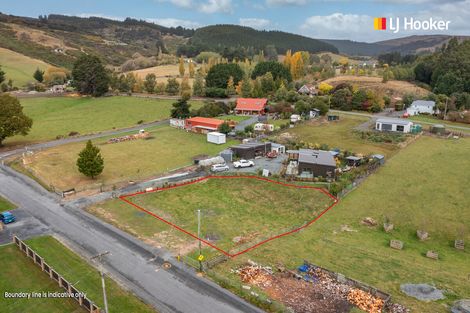 Photo of property in 24 George Street, Waihola, 9073