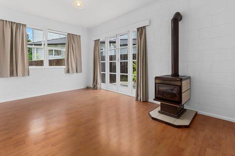 Photo of property in 28 Angelo Avenue, Howick, Auckland, 2014