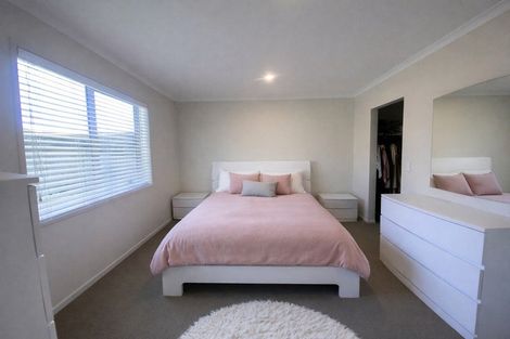 Photo of property in 15 Martindale Lane, Tuakau, 2121
