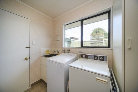 Photo of property in 99 Monmouth Street, Feilding, 4702