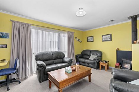 Photo of property in 17 Stephen Street, Trentham, Upper Hutt, 5018
