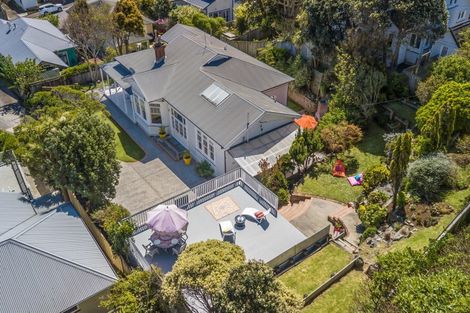 Photo of property in 23a Clyde Street, Island Bay, Wellington, 6023