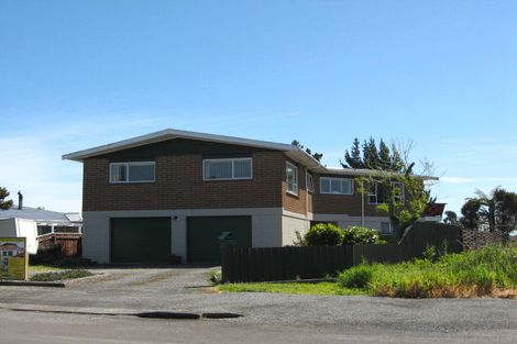 Photo of property in 24 Eastons Road, Westport, 7825