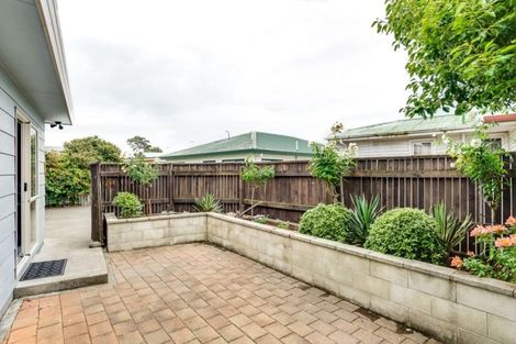 Photo of property in 1a Rimu Place, Taradale, Napier, 4112