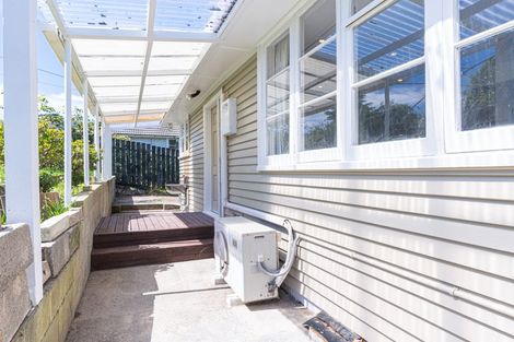 Photo of property in 61 Mungavin Avenue, Ranui, Porirua, 5024