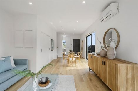 Photo of property in 1d Lowe Street, Belmont, Auckland, 0622