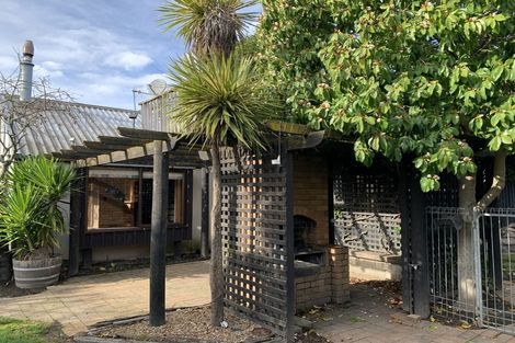 Photo of property in 2/11 Hammond Road, Taradale, Napier, 4112