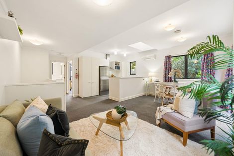 Photo of property in 10/162 Aro Street, Aro Valley, Wellington, 6021