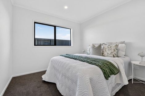 Photo of property in 18 Tiroake Street, Ruakura, Hamilton, 3214