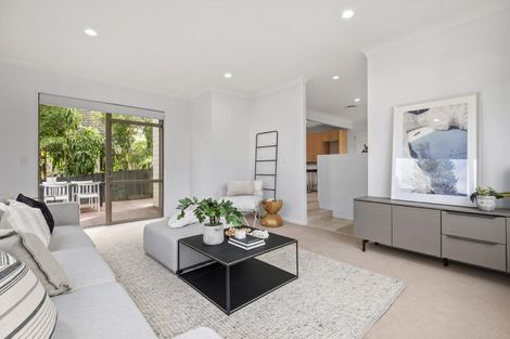 Photo of property in 1/122 Manuka Road, Bayview, Auckland, 0629