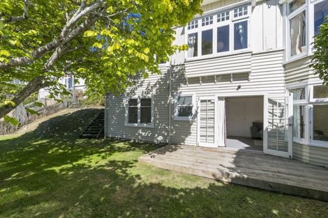 Photo of property in 40 Moorhouse Street, Wadestown, Wellington, 6012