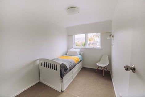 Photo of property in 7/19 Milton Road, Orewa, 0931