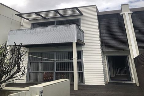 Photo of property in 9 The Track, Takanini, 2112