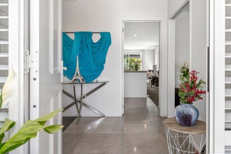 Photo of property in 12 Oceana Drive, Welcome Bay, Tauranga, 3175