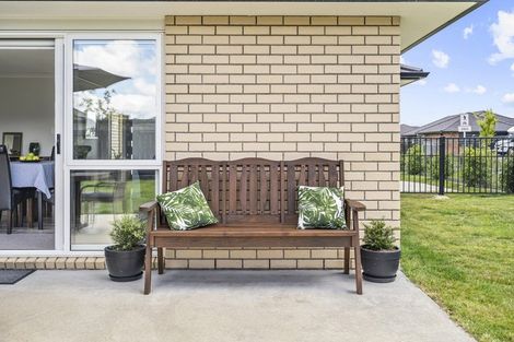 Photo of property in 58 Jarrett Terrace, Leamington, Cambridge, 3432