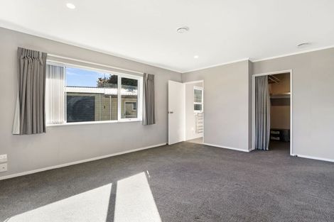 Photo of property in 16 Frisken Place, Lynmore, Rotorua, 3010