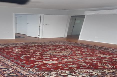Photo of property in 1/31 Marcel Place, Glenfield, Auckland, 0629