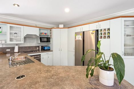 Photo of property in 15 Brook Place, Springfield, Rotorua, 3015