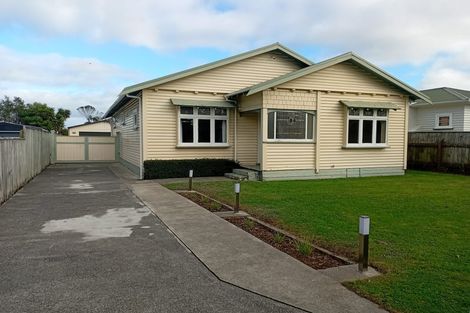 Photo of property in 40 Birdwood Road, Waterloo, Lower Hutt, 5011