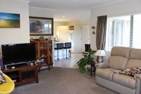 Photo of property in Regency Park, 3a Un Brent Road, Owhata, Rotorua, 3010