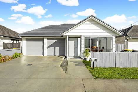 Photo of property in 25 Kotuku Crescent, Takanini, 2112