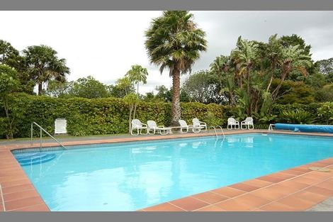 Photo of property in 45 Stanley Point Road, Stanley Point, Auckland, 0624