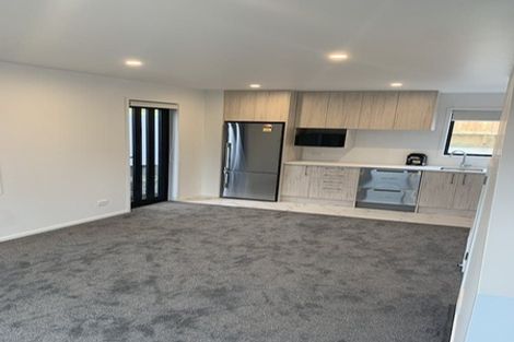 Photo of property in 1/2 Jadewynn Drive, Massey, Auckland, 0614