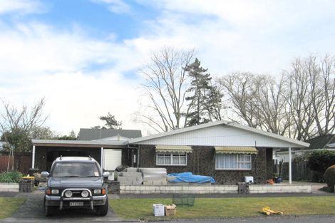 Photo of property in 3u1 Sale Street, Fairfield, Hamilton, 3214