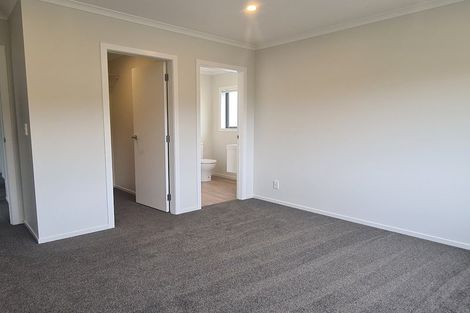 Photo of property in 128 Melksham Drive, Churton Park, Wellington, 6037
