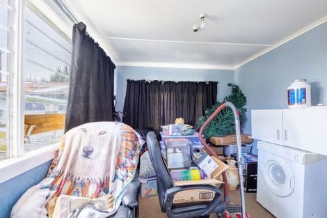 Photo of property in 7 Charlotte Street, Takapau, 4203