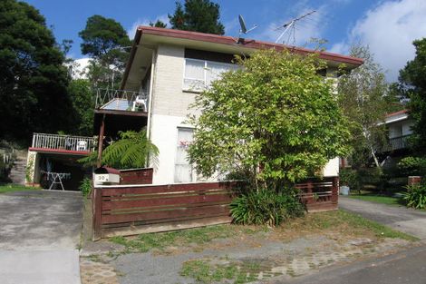 Photo of property in 2/30 King Richard Place, Browns Bay, Auckland, 0630