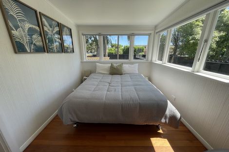 Photo of property in 61 Kauri Road, Stanmore Bay, Whangaparaoa, 0932