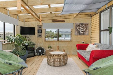 Photo of property in 20 Bentham Street, Westport, 7825