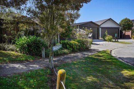 Photo of property in 6 Grove Place, Rangiora, 7400