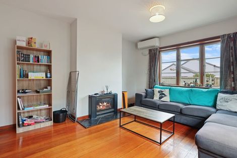 Photo of property in 17 Kerrs Road, Linwood, Christchurch, 8062