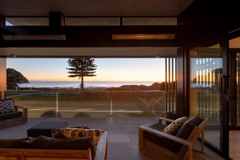Photo of property in 87 Marine Parade, Mount Maunganui, 3116