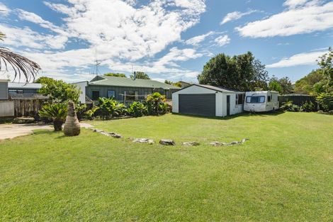 Photo of property in 41 Simpson Road, Papamoa Beach, Papamoa, 3118