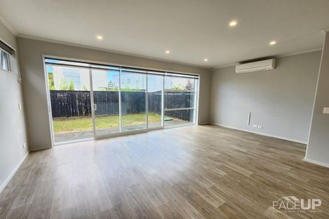 Photo of property in 29 Spotted Dove Road, Hobsonville, Auckland, 0616