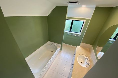 Photo of property in 1/8 Priestley Drive, Bucklands Beach, Auckland, 2014