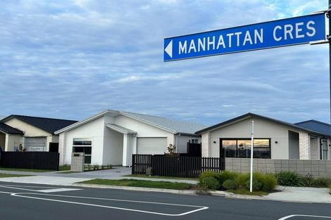 Photo of property in 4 Manhattan Crescent, Papamoa, 3118