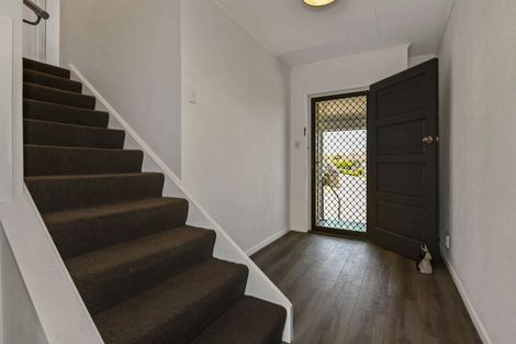 Photo of property in 2 Mclean Terrace, Waipukurau, 4200