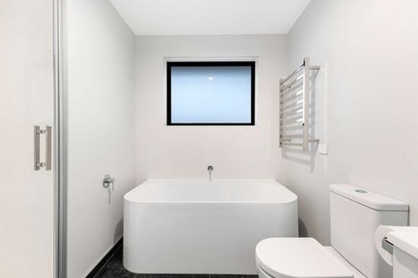 Photo of property in 9 Rehua Place, Waiwhakaiho, New Plymouth, 4312