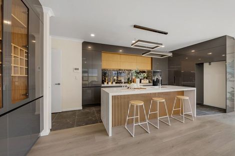 Photo of property in 6 Knockanara Drive, Flat Bush, Auckland, 2019