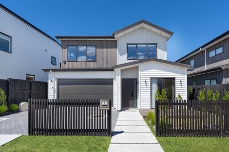 Photo of property in 2 Pukeko Road, Hobsonville, 0616